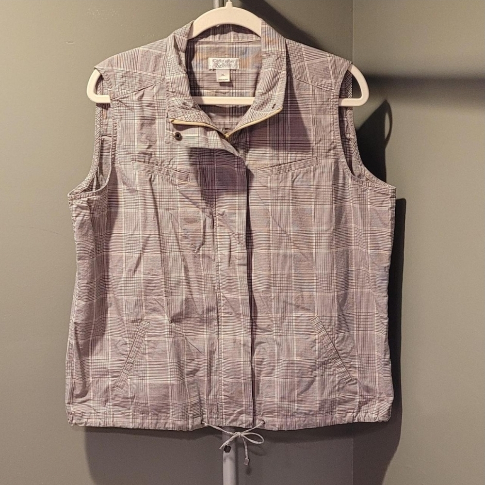 Christopher & Banks‎ Plaid Zip-Up Vest